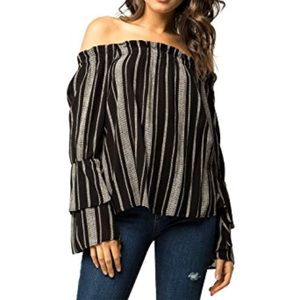 Flash sale⚡️ Off the shoulder top
